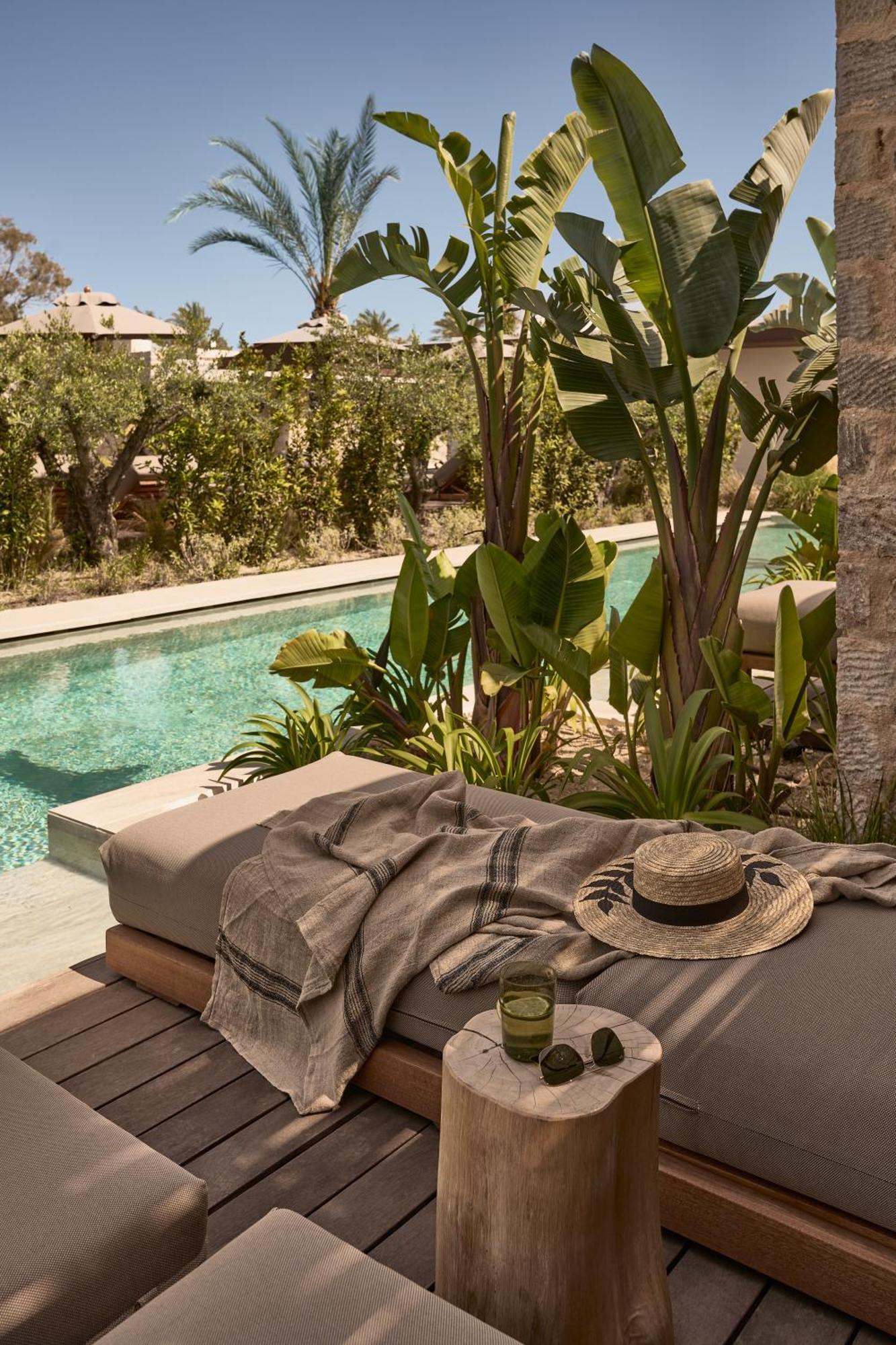 Theros - Adults Only 5*